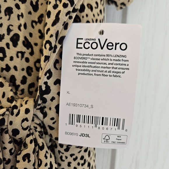 Amazon Essentials Faux Wrap V-Neck Dress – NWT – Size XL – Leopard Print - Picture 6 of 8